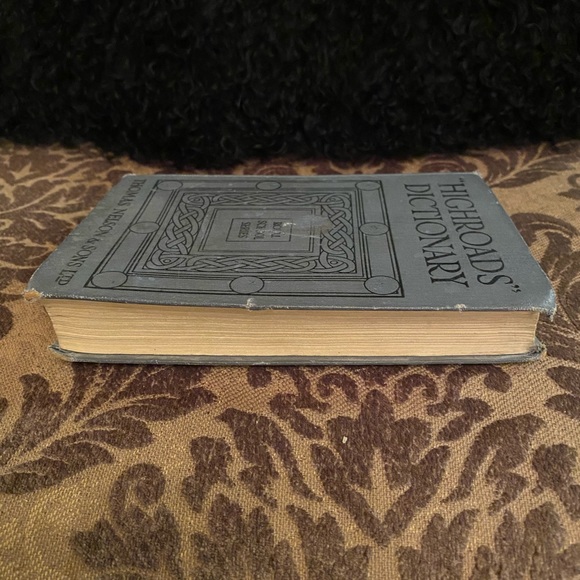 Nelson’s “Highroads” English Dictionary - Pronouncing and Etymological - Picture 5 of 7